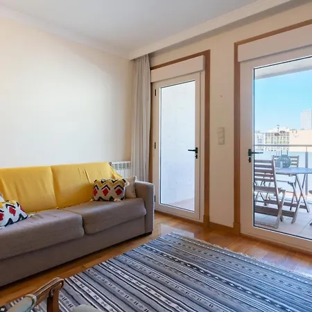 Homely Fresh - Terrace & Garage Apartmán